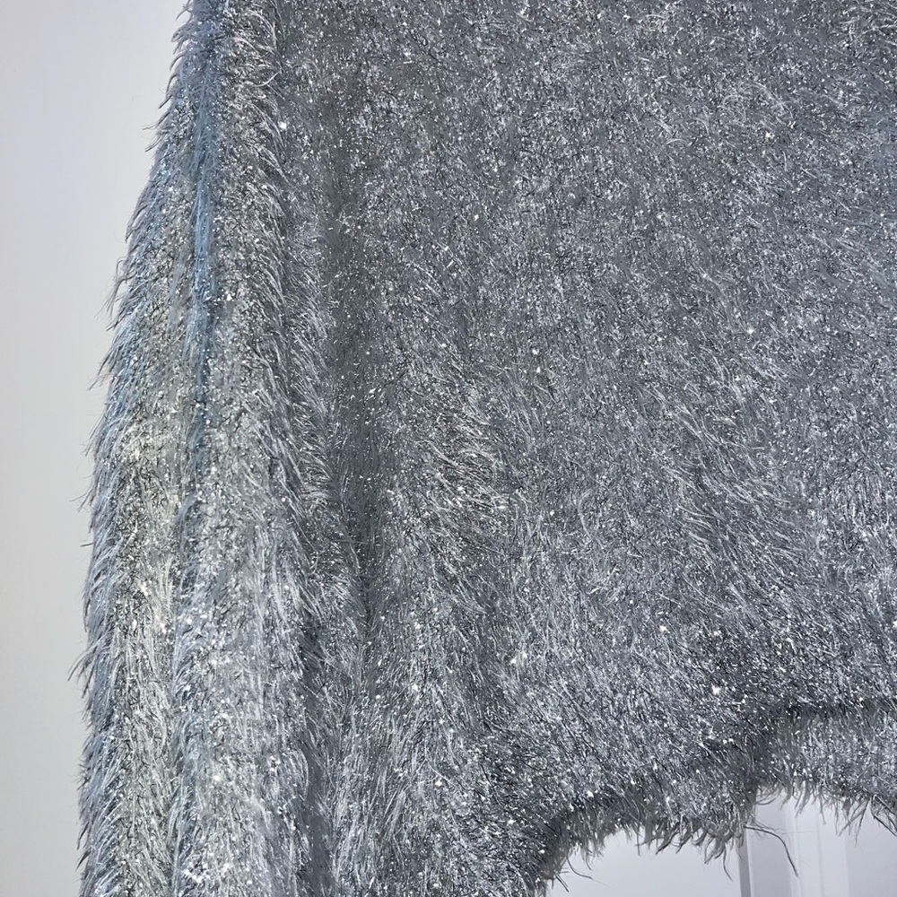 Urban outfitters sparkly sweater - Picture 3 of 4